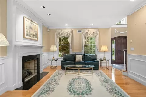 54 Wagon Rd, Walpole, MA 02081 photo 5