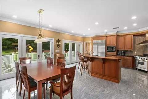 54 Wagon Rd, Walpole, MA 02081 photo 9