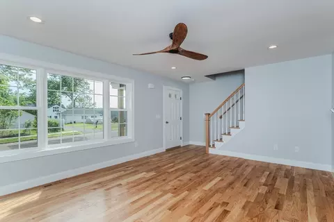 116 Homestead Ave, Springfield, MA 01151 photo 3