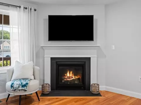 80 Ariel Cir #80, Sutton, MA 01590 photo 5