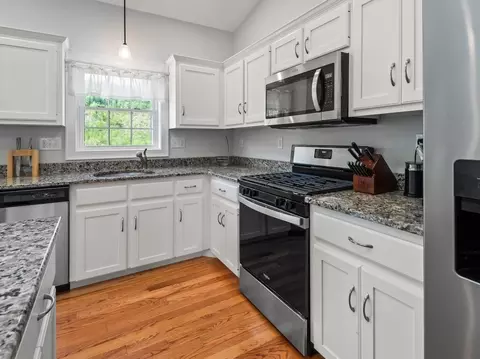80 Ariel Cir #80, Sutton, MA 01590 photo 10