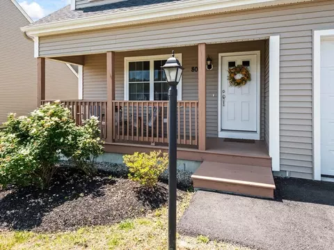 80 Ariel Cir #80, Sutton, MA 01590 photo 2