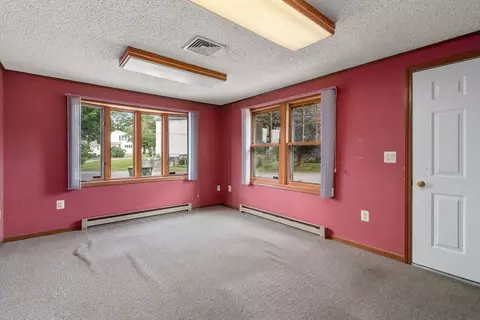 1 Joy St, Franklin, MA 02038 photo 3