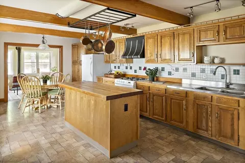 38 Spring St, Somerville, MA 02143 photo 6