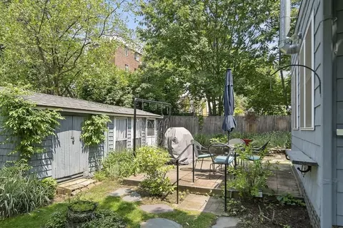 38 Spring St, Somerville, MA 02143 photo 4