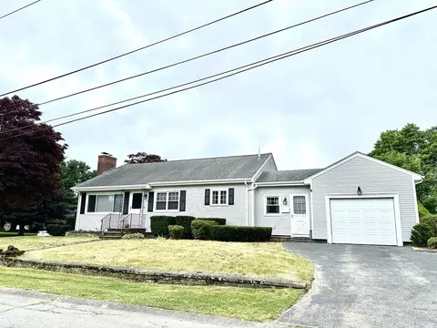 15 Evans, Somerset, MA 02726