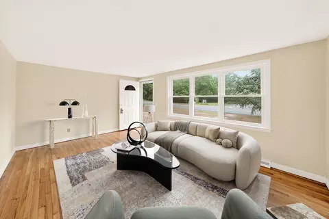 190 Hathaway St, Wareham, MA 02571 photo 4