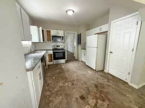 23 Eldert St, Springfield, MA 01109 photo 20