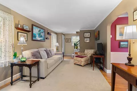 299 Appleton St, Arlington, MA 02476 photo 3