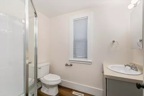 16 Rantoul St, Beverly, MA 01915 photo 13