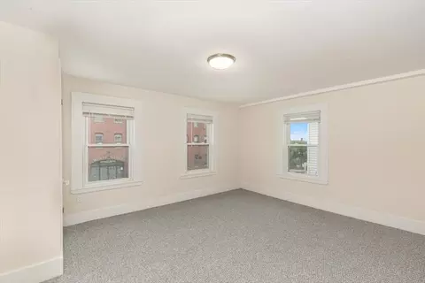 16 Rantoul St, Beverly, MA 01915 photo 20
