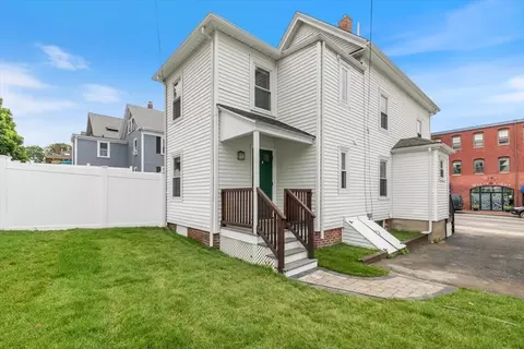 16 Rantoul St, Beverly, MA 01915 photo 27
