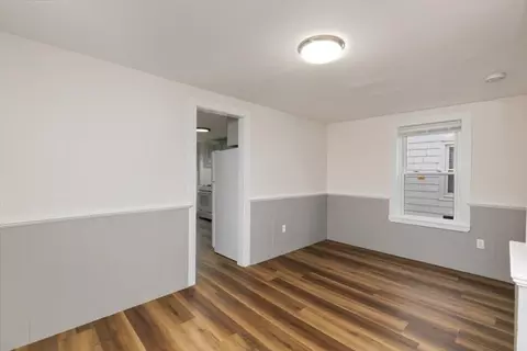 16 Rantoul St, Beverly, MA 01915 photo 8