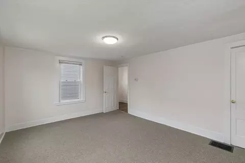 16 Rantoul St, Beverly, MA 01915 photo 6