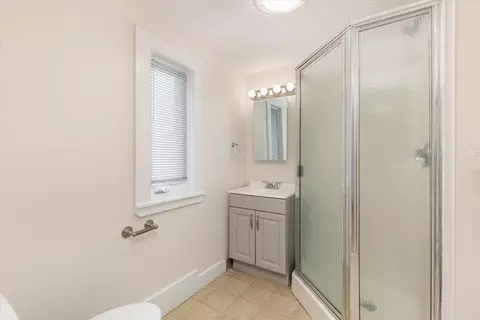16 Rantoul St, Beverly, MA 01915 photo 17