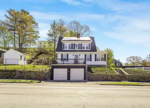 233 Lynnfield St, Lynn, MA 01904