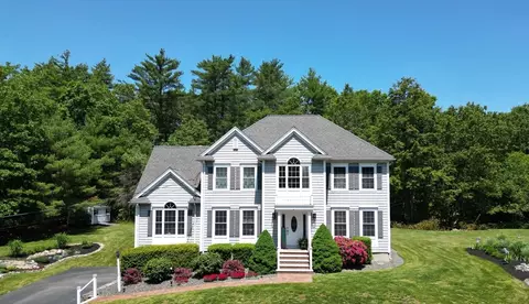 8 Harrison Cir, Rowley, MA 01969