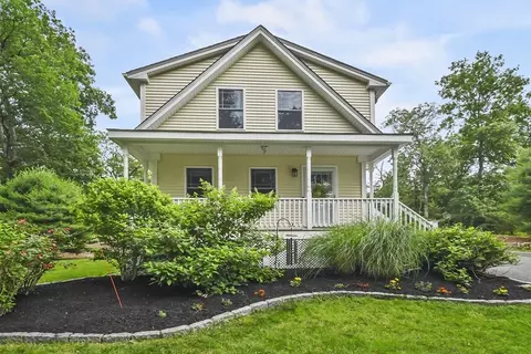 7 View St, Attleboro, MA 02703