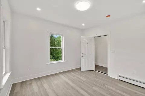 551 Chestnut St, Athol, MA 01331 photo 8