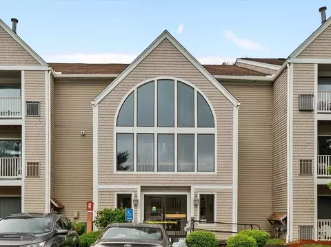 86 Hunters Run Pl #86, Haverhill, MA 01832