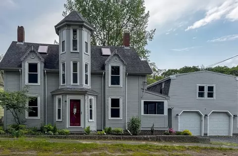 624 Western Ave, Gloucester, MA 01930 photo 2