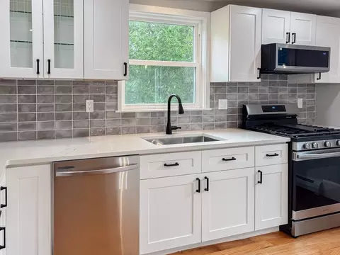 624 Western Ave, Gloucester, MA 01930 photo 5
