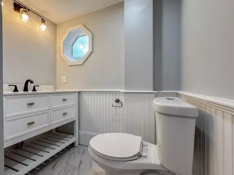 624 Western Ave, Gloucester, MA 01930 photo 29