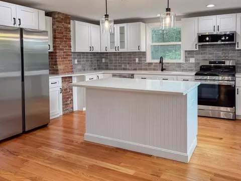 624 Western Ave, Gloucester, MA 01930 photo 4