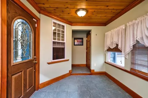 633 Charles St, Fall River, MA 02724 photo 9