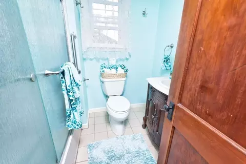 633 Charles St, Fall River, MA 02724 photo 26