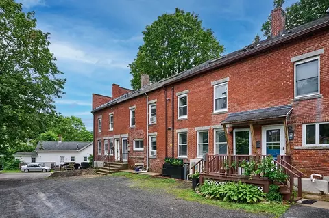 325 Riverside Dr, Northampton, MA 01060
