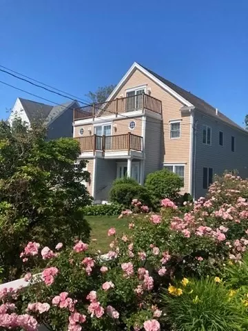 107 Shore Dr, Plymouth, MA 02360