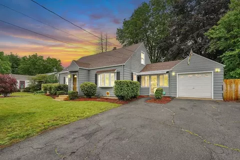 Exterior - 122 Brookside Cir, Springfield, MA 01129 photo 2 of 14