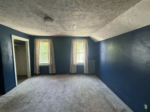 64 Suffolk St, Worcester, MA 01604 photo 16