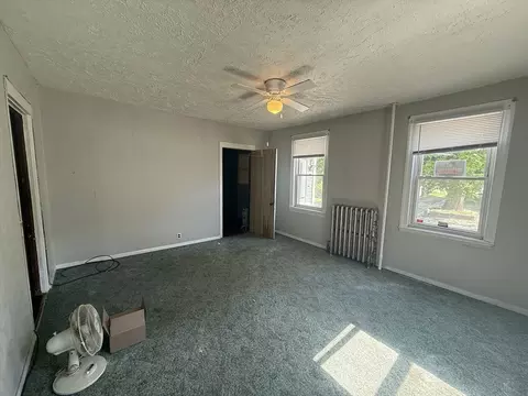 64 Suffolk St, Worcester, MA 01604 photo 6