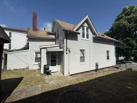 64 Suffolk St, Worcester, MA 01604 photo 24