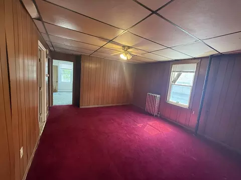 64 Suffolk St, Worcester, MA 01604 photo 8
