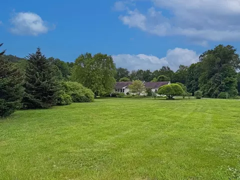 5 Boyle Rd, Gill, MA 01354 photo 3