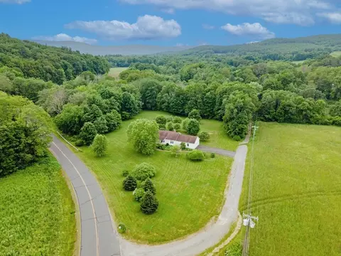 5 Boyle Rd, Gill, MA 01354 photo 2