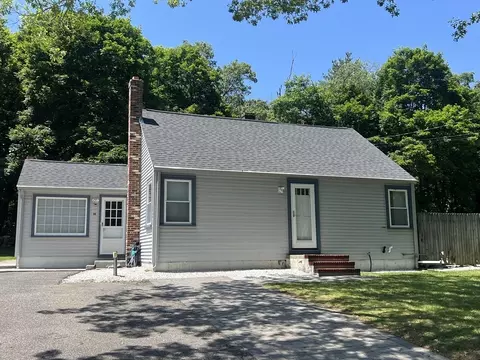 14 Adams Rd, Ashland, MA 01721