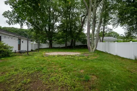 3 Sears Ave, Webster, MA 01570 photo 25