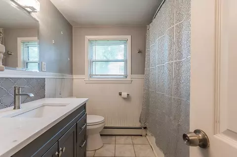 3 Sears Ave, Webster, MA 01570 photo 6