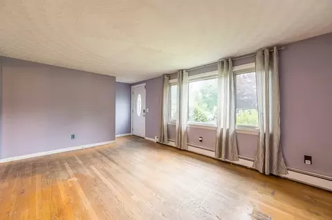 3 Sears Ave, Webster, MA 01570 photo 10