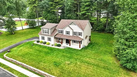 21 Carla Ln, Wilbraham, MA 01095
