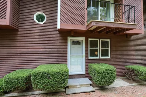 330 Thurston St #330, Wrentham, MA 02093