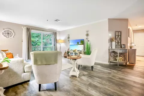 112 Hunters Run Pl #112, Haverhill, MA 01832