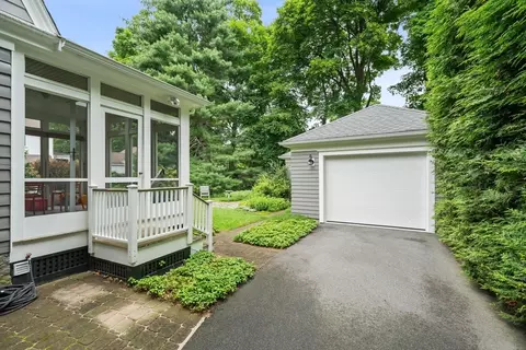 21 Marsh St, Dedham, MA 02026 photo 34
