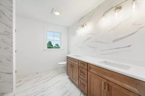 Bath - 93 East St, Upton, MA 01568 photo 1 of 4