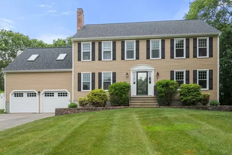 6 Magnolia Cir, Norfolk, MA 02056