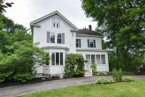 37 Pemberton Rd, Wayland, MA 01778